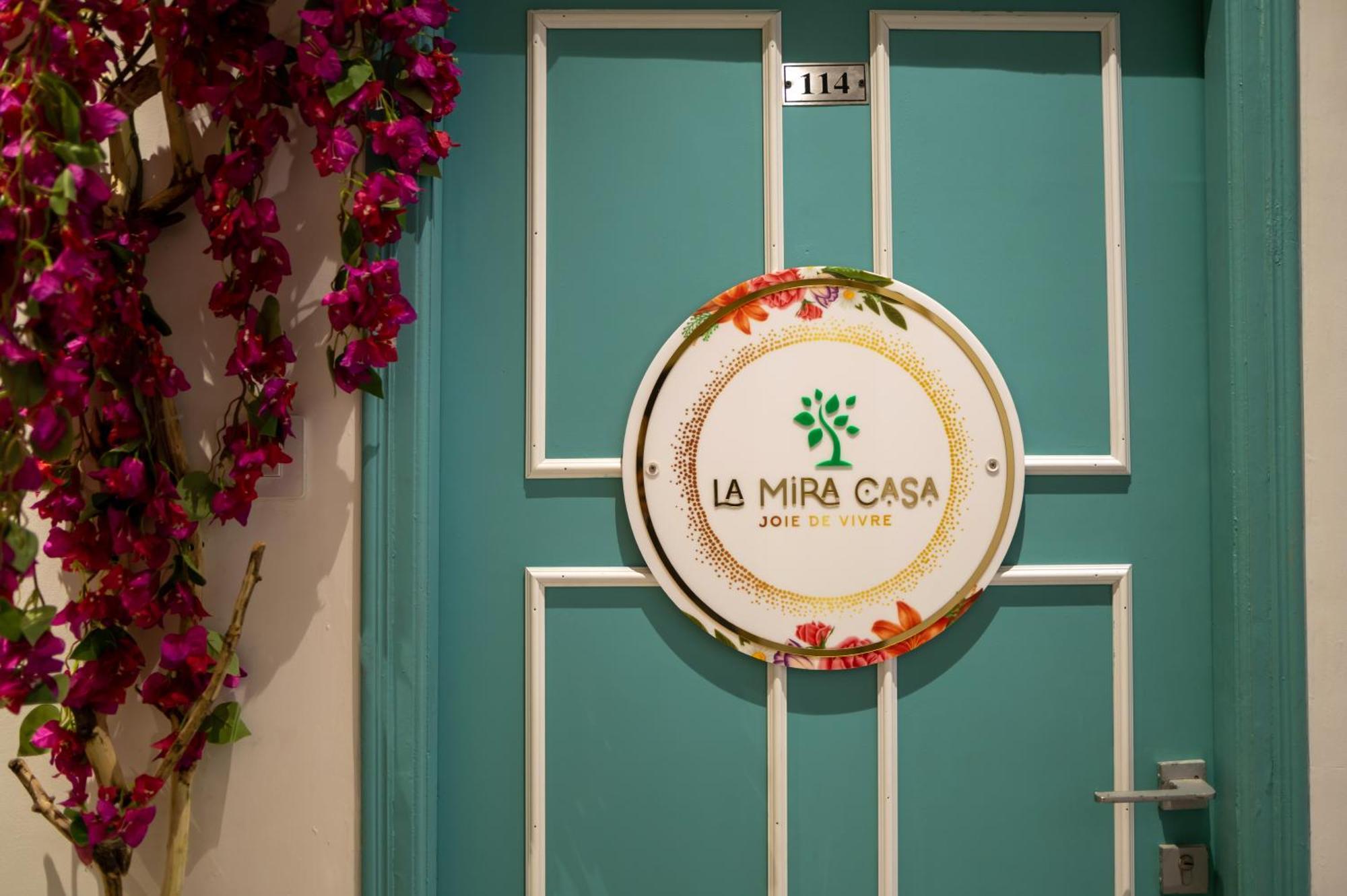 Vila La Mira Casa Karjat Exteriér fotografie