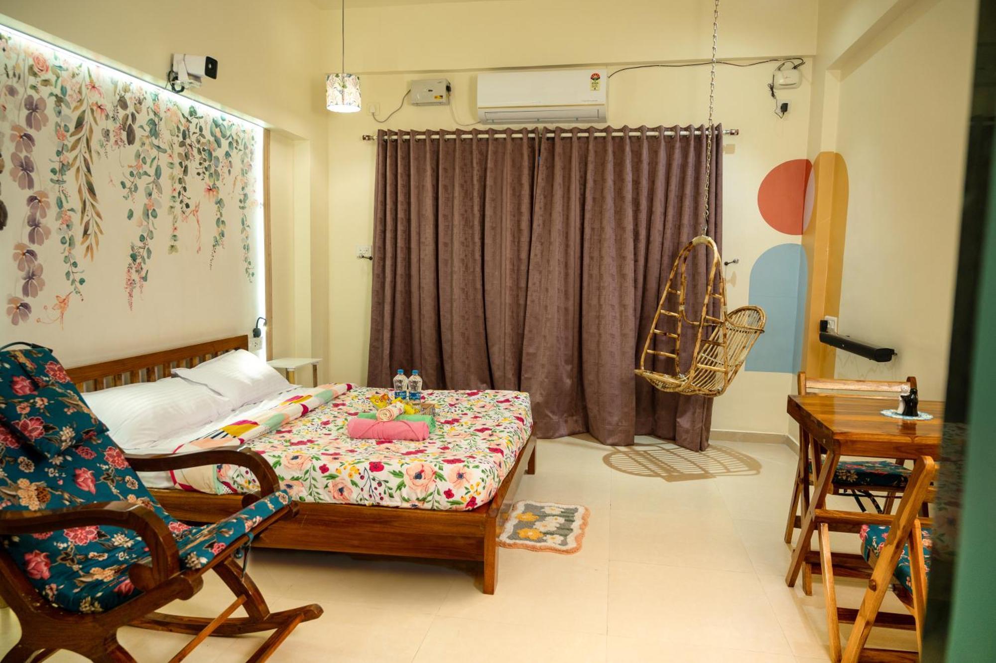 Vila La Mira Casa Karjat Exteriér fotografie